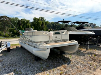 2003 Bennington 205L