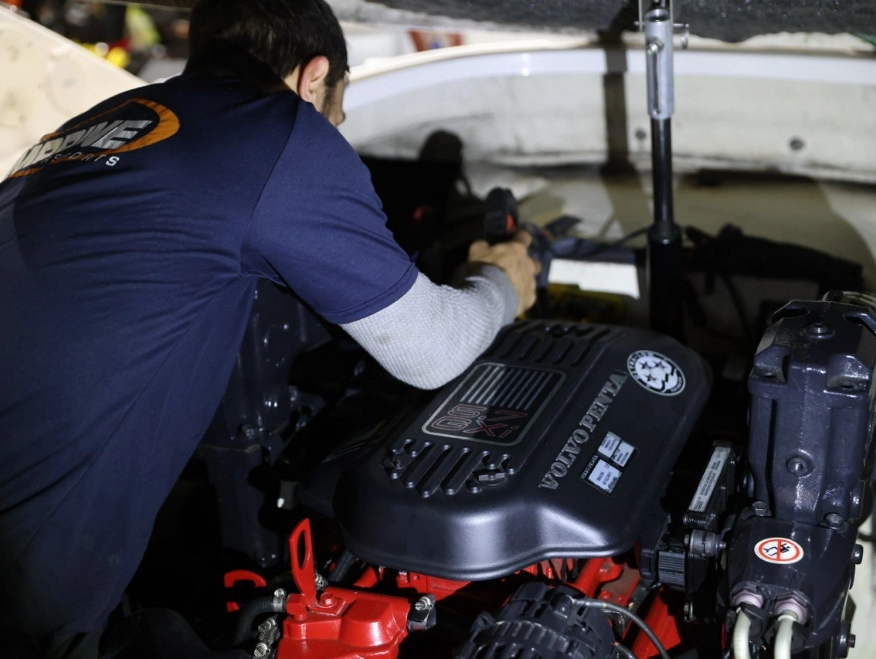 Marine engine maintenance
