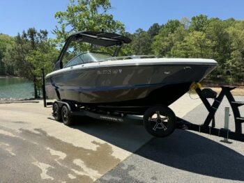 2022 Chaparral 247 SSX